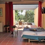 Barbati Beach Apartments Апартаменты