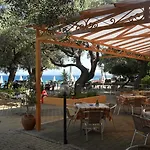 Barbati Beach Apartments Апартаменты