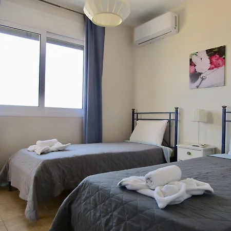 Апарт-отель Barbati Beach Apartments
