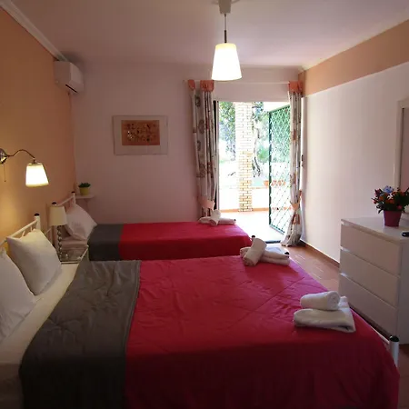 Aparthotel Barbati Beach Apartments *