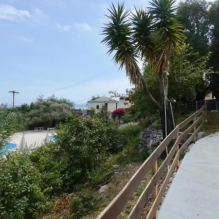 Aparthotel Barbati Beach Apartments *