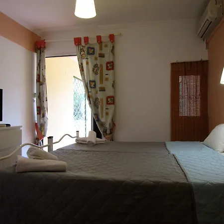 Апартаменты Barbati Beach Apartments Барбати