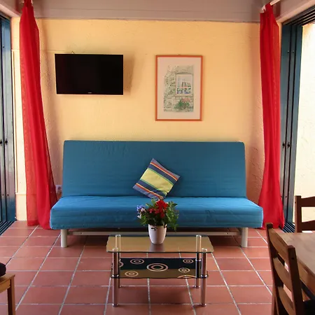 Апартаменты Barbati Beach Apartments