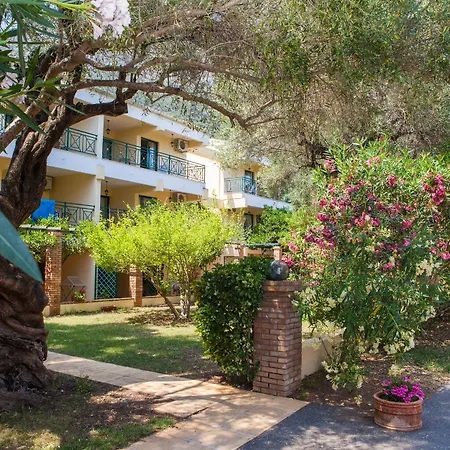 Апартаменты Barbati Beach Apartments *