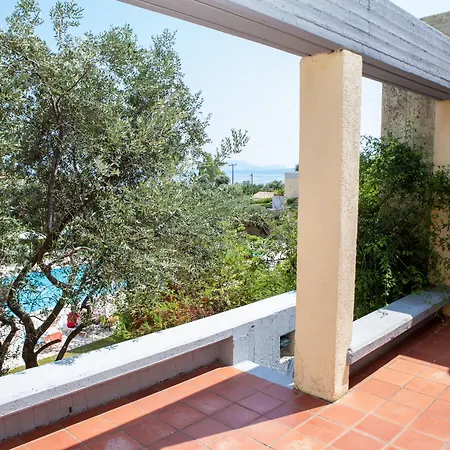 Aparthotel Barbati Beach Apartments