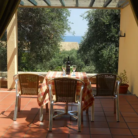 Barbati Beach Apartments Barbáti