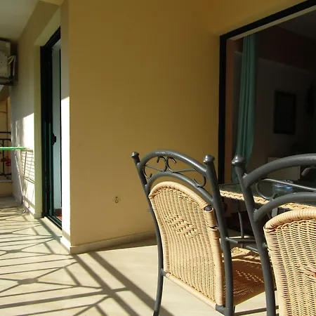 Barbati Beach Apartments דירה בארבאטי