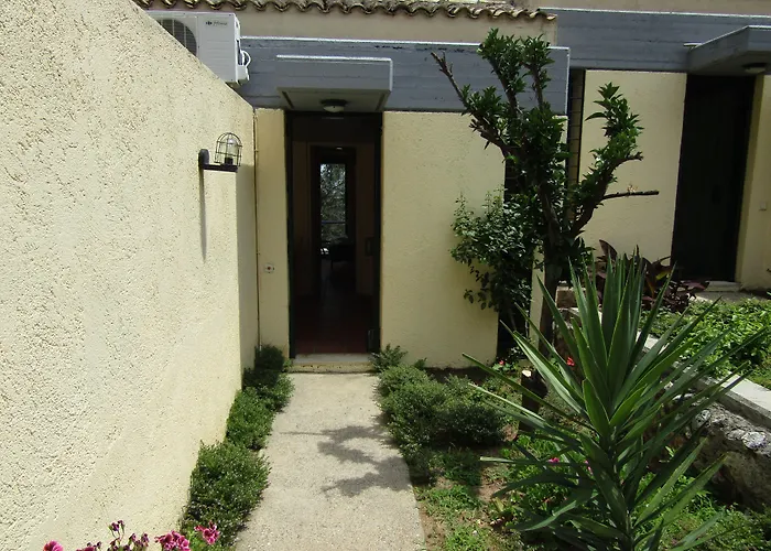 Barbati Beach Apartments * Barbáti